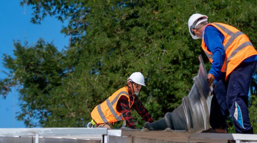 Professional residential roofers in Killduff, IA